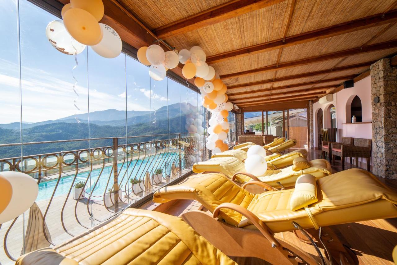 Residence Villa Il Casale - Appartamenti Wellness E Piscina Riscaldata Tovo San Giacomo Luaran gambar