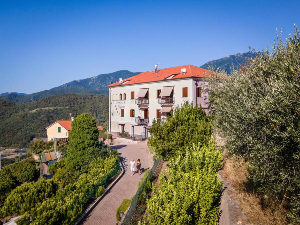 Residence Villa Il Casale - Appartamenti Wellness E Piscina Riscaldata Tovo San Giacomo Luaran gambar