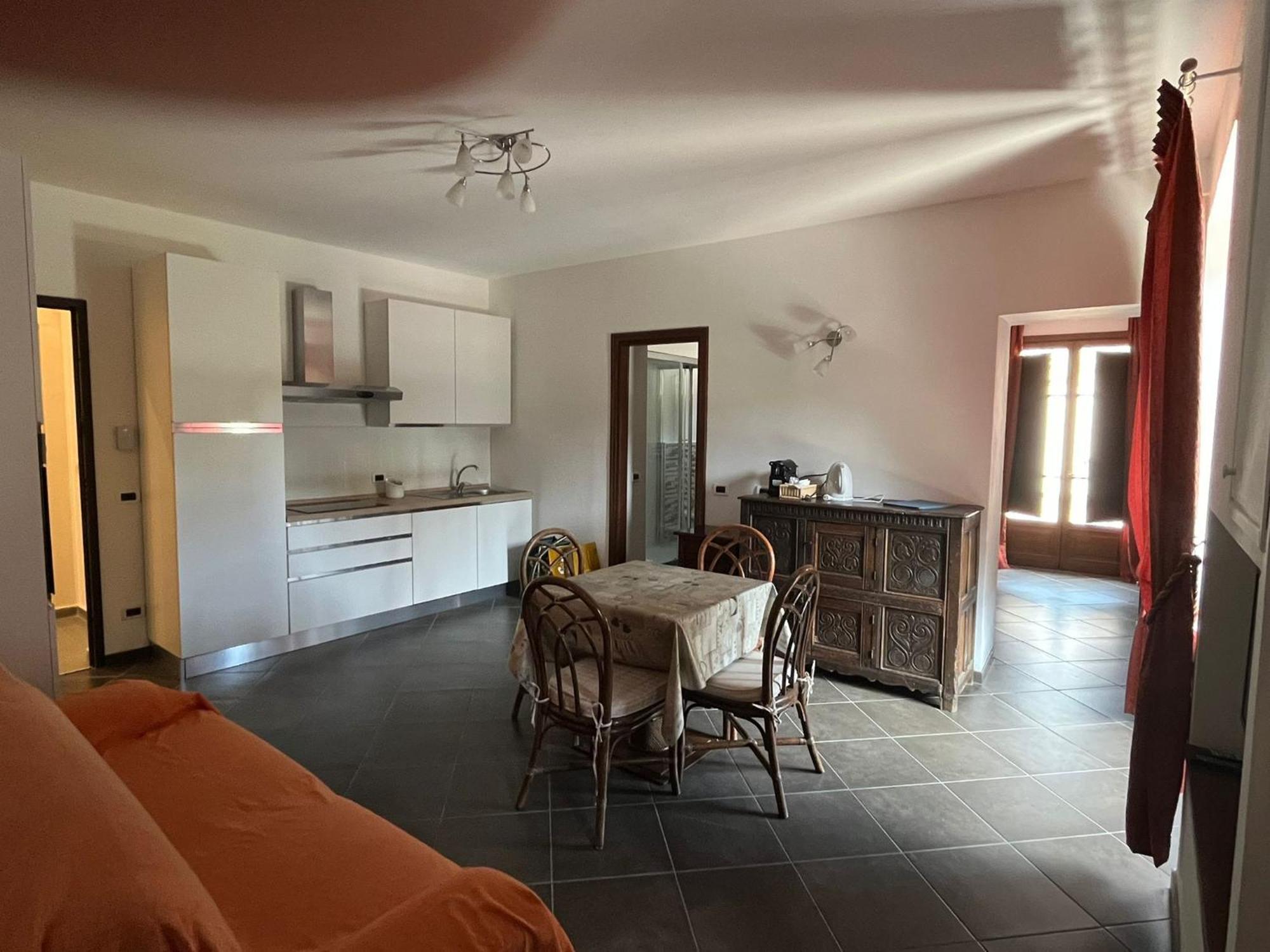 Residence Villa Il Casale - Appartamenti Wellness E Piscina Riscaldata Tovo San Giacomo Luaran gambar