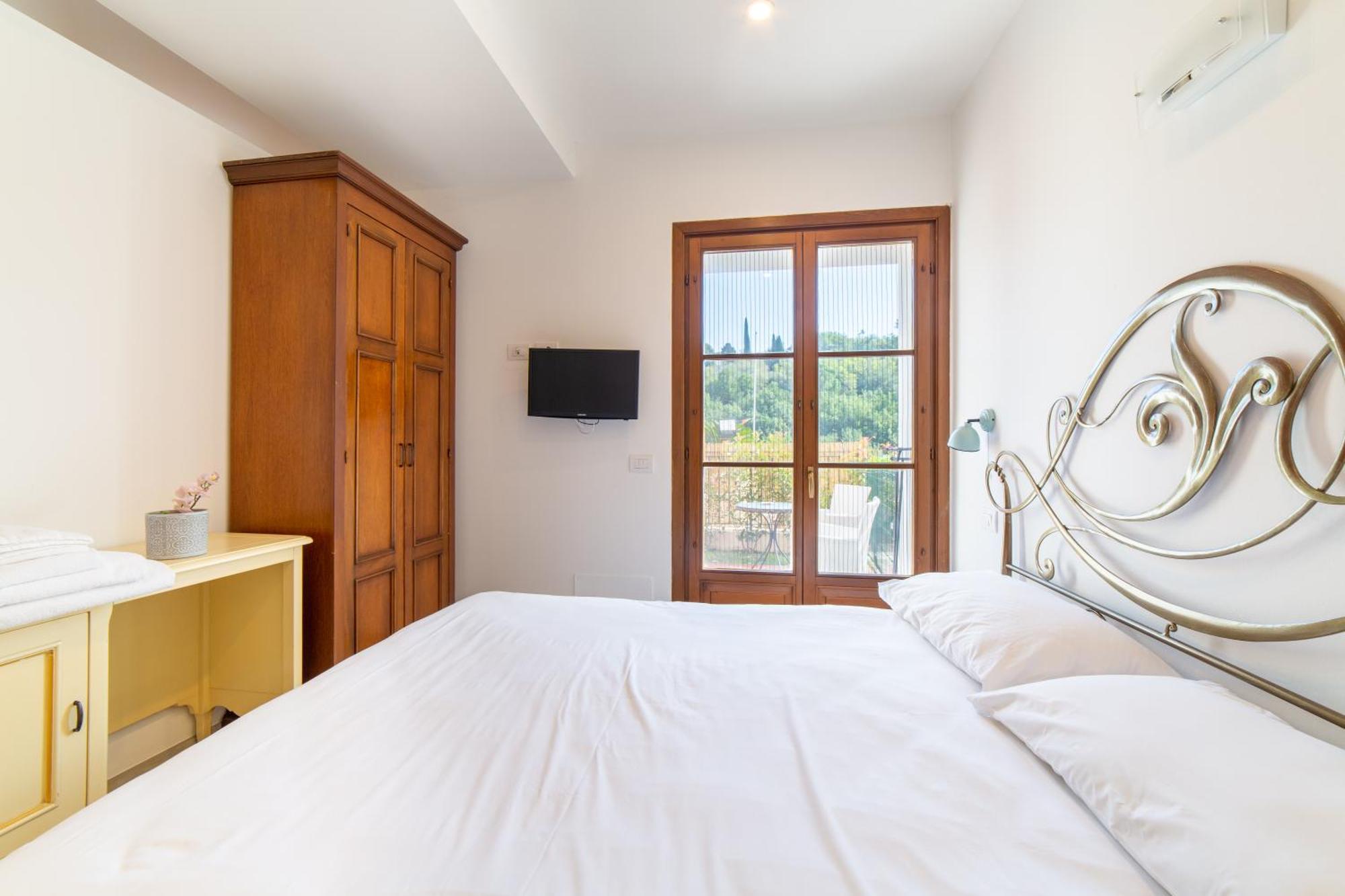 Residence Villa Il Casale - Appartamenti Wellness E Piscina Riscaldata Tovo San Giacomo Luaran gambar