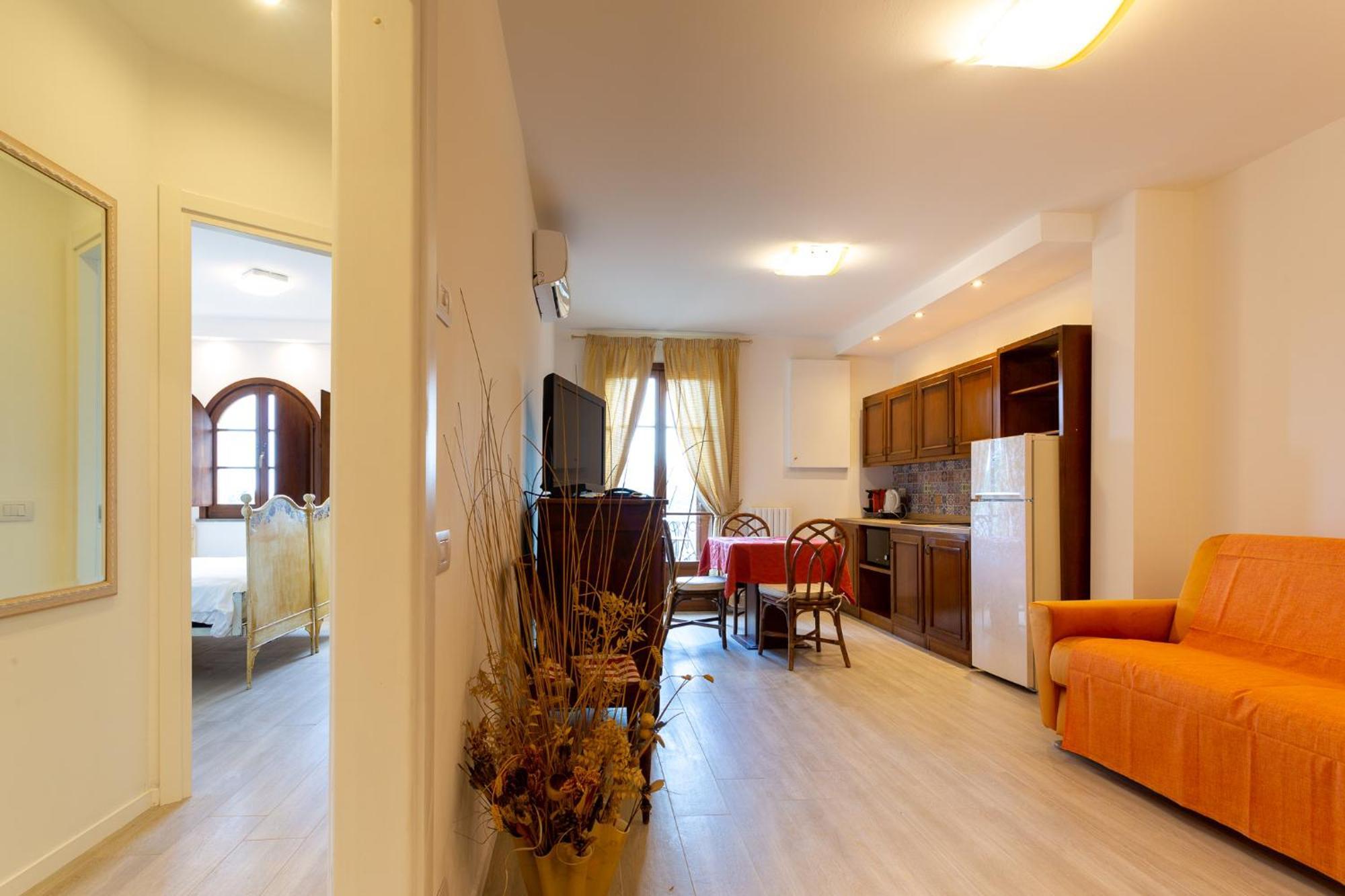 Residence Villa Il Casale - Appartamenti Wellness E Piscina Riscaldata Tovo San Giacomo Luaran gambar