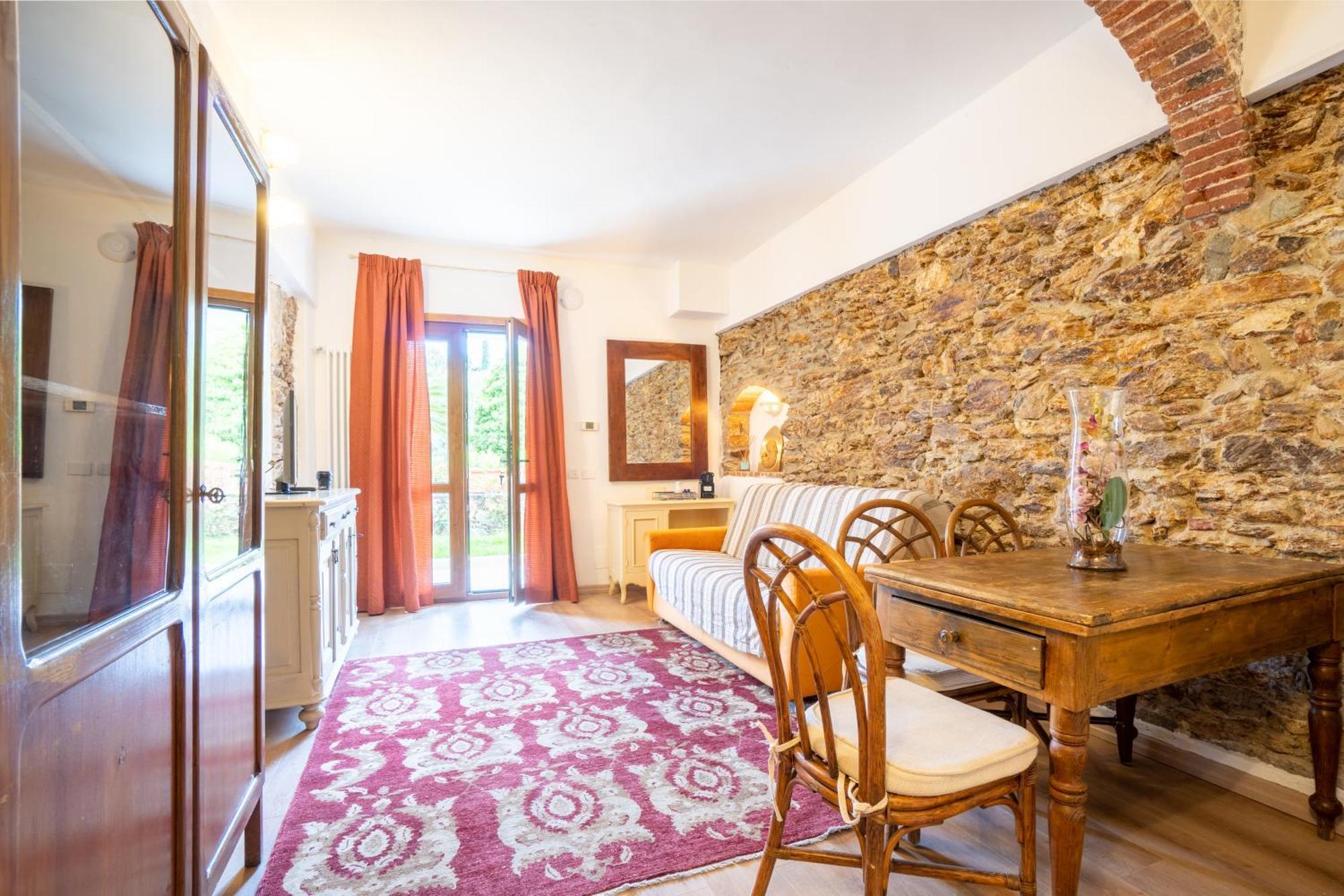 Residence Villa Il Casale - Appartamenti Wellness E Piscina Riscaldata Tovo San Giacomo Luaran gambar