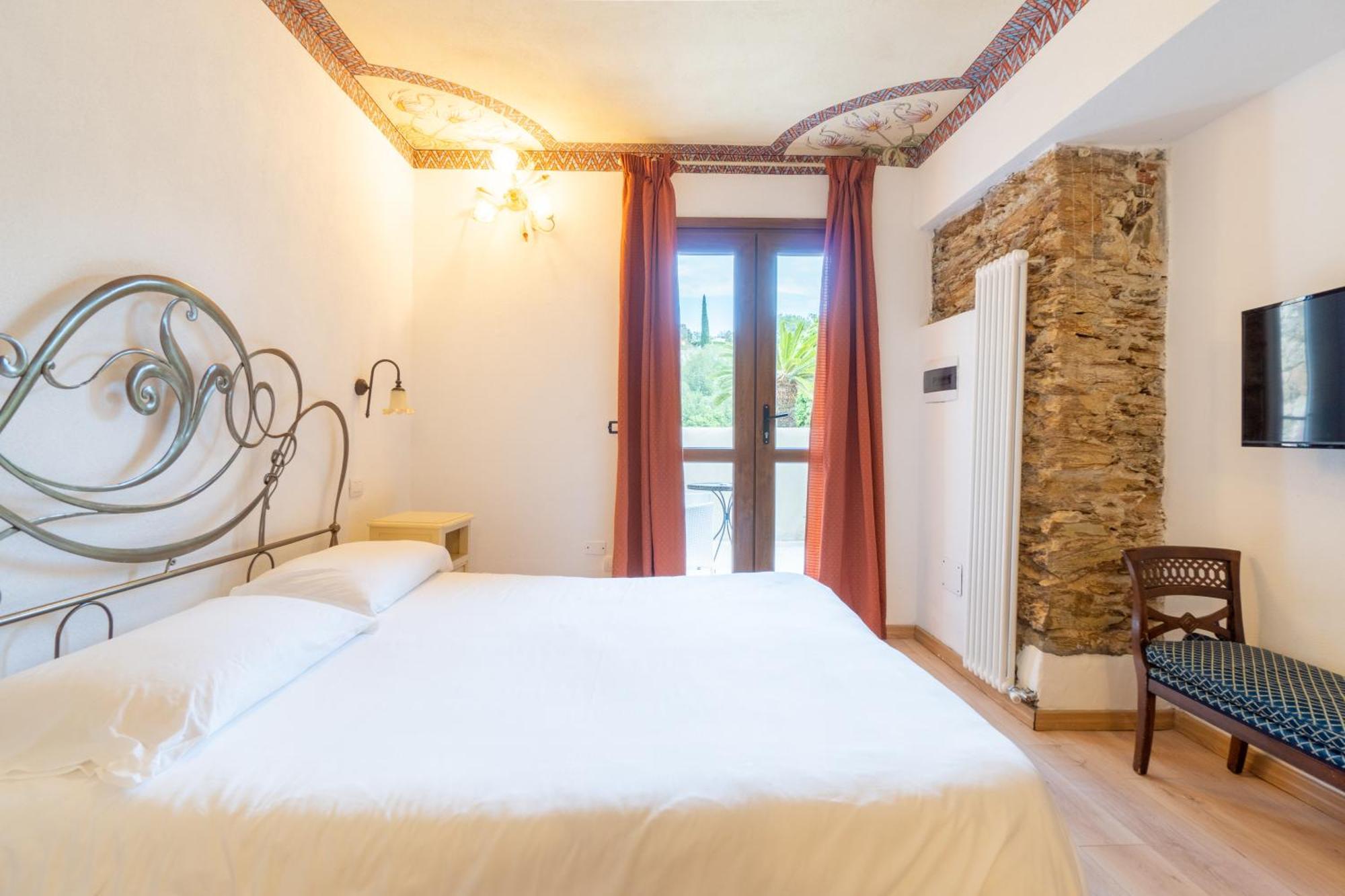 Residence Villa Il Casale - Appartamenti Wellness E Piscina Riscaldata Tovo San Giacomo Luaran gambar