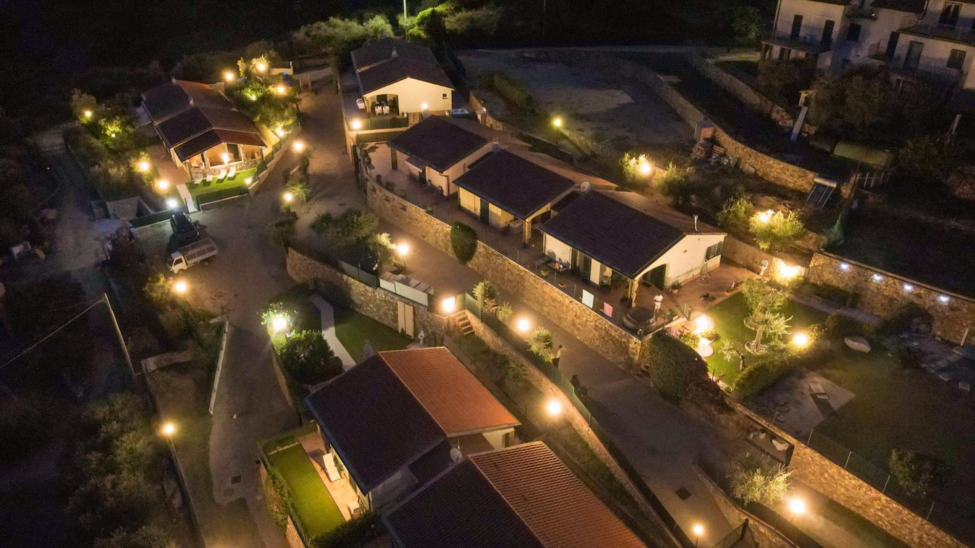 Residence Villa Il Casale - Appartamenti Wellness E Piscina Riscaldata Tovo San Giacomo Luaran gambar